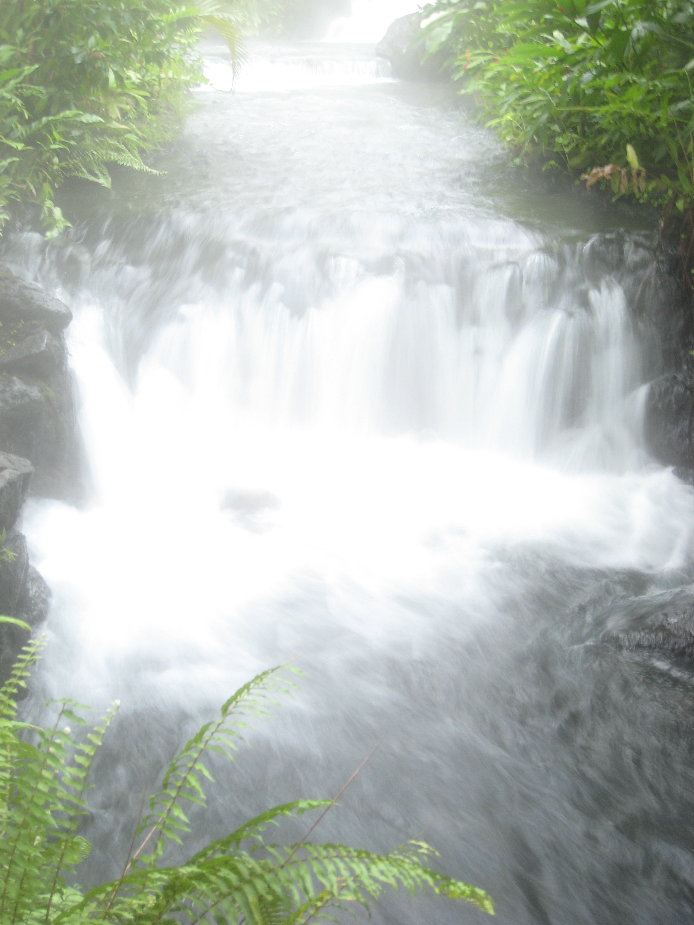 Tabacon Hot Springs 153.jpg